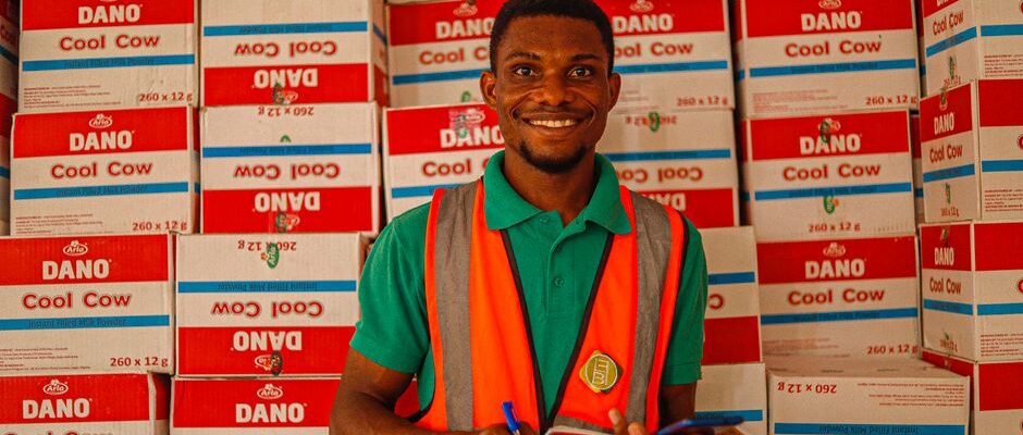 Goodlife Movers Logistics Asset – african-worker-warehouse - Goodlife Movers Kenya