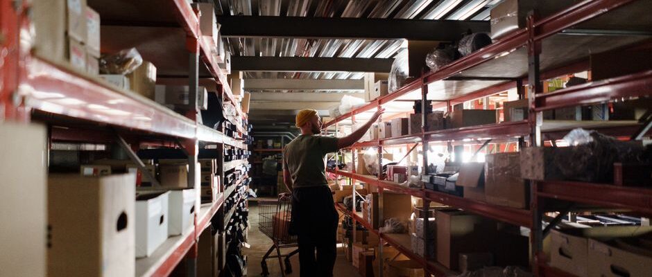 Goodlife Movers Logistics Asset – african-worker-warehouse - Goodlife Movers Kenya