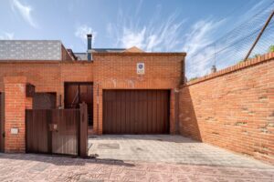 Goodlife Movers Logistics Asset – suburban-bungalow-gate - Goodlife Movers Kenya