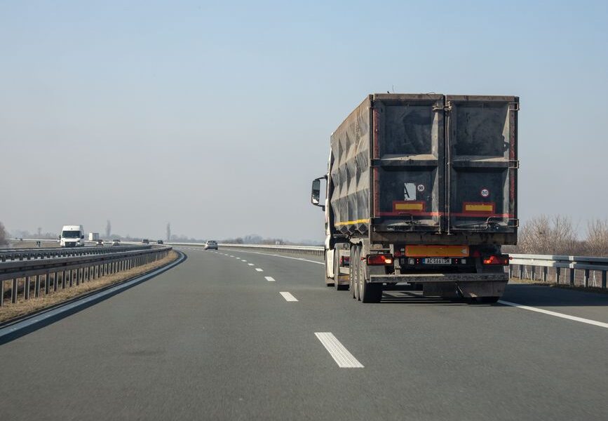 Moving Truck Nairobi | Kenya Movers for Reliable Furniture Transport