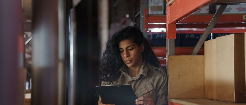 Goodlife Movers Logistics Asset – african-worker-warehouse - Goodlife Movers Kenya