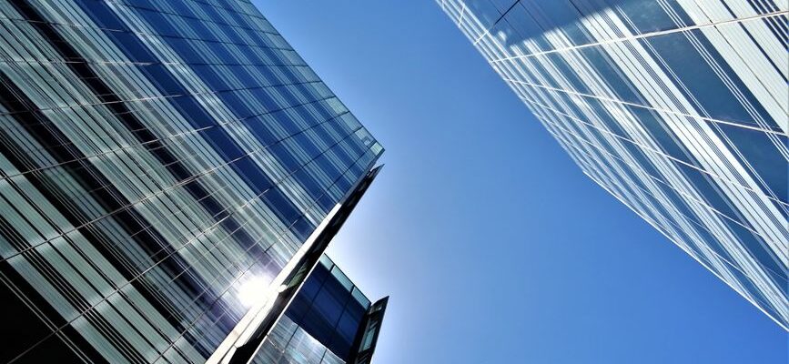Goodlife Movers Logistics Asset – commercial-glass-building - Goodlife Movers Kenya